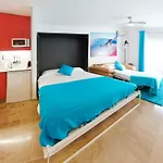 Apartament Zenplaya 2º4 *